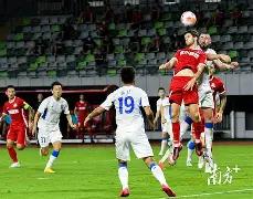 郭艾伦,年篮球生涯,持续助力,世界杯半决赛,2026世界杯,赛程安排,参赛球队,直播信息