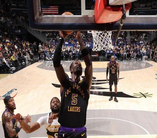 湖人多罚一,球引发班瓦,谁更强热议,世界杯半决赛,2026世界杯,赛程安排,参赛球队,直播信息