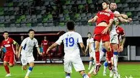 郭艾伦15年篮球生涯持续助力，7赛季场均贡献5助，单场最高助攻17次。